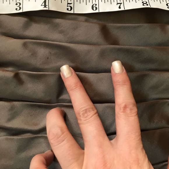 Gorgeous dress box 1 - Picture 3 of 8